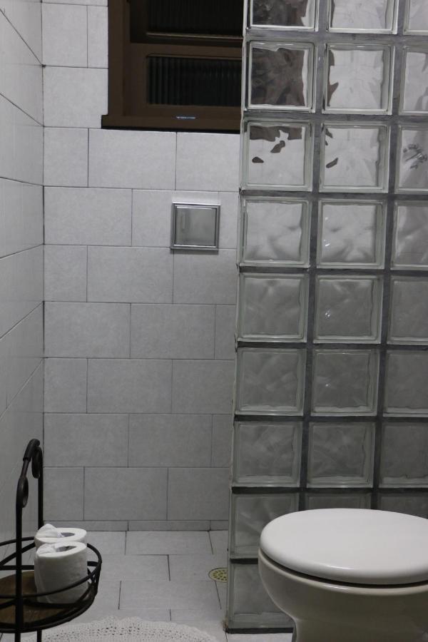 São José dos Pinhais Excelente Quarto Com Cama De Casal King Em Casa Perto Do Aeroporto De Curitiba מראה חיצוני תמונה